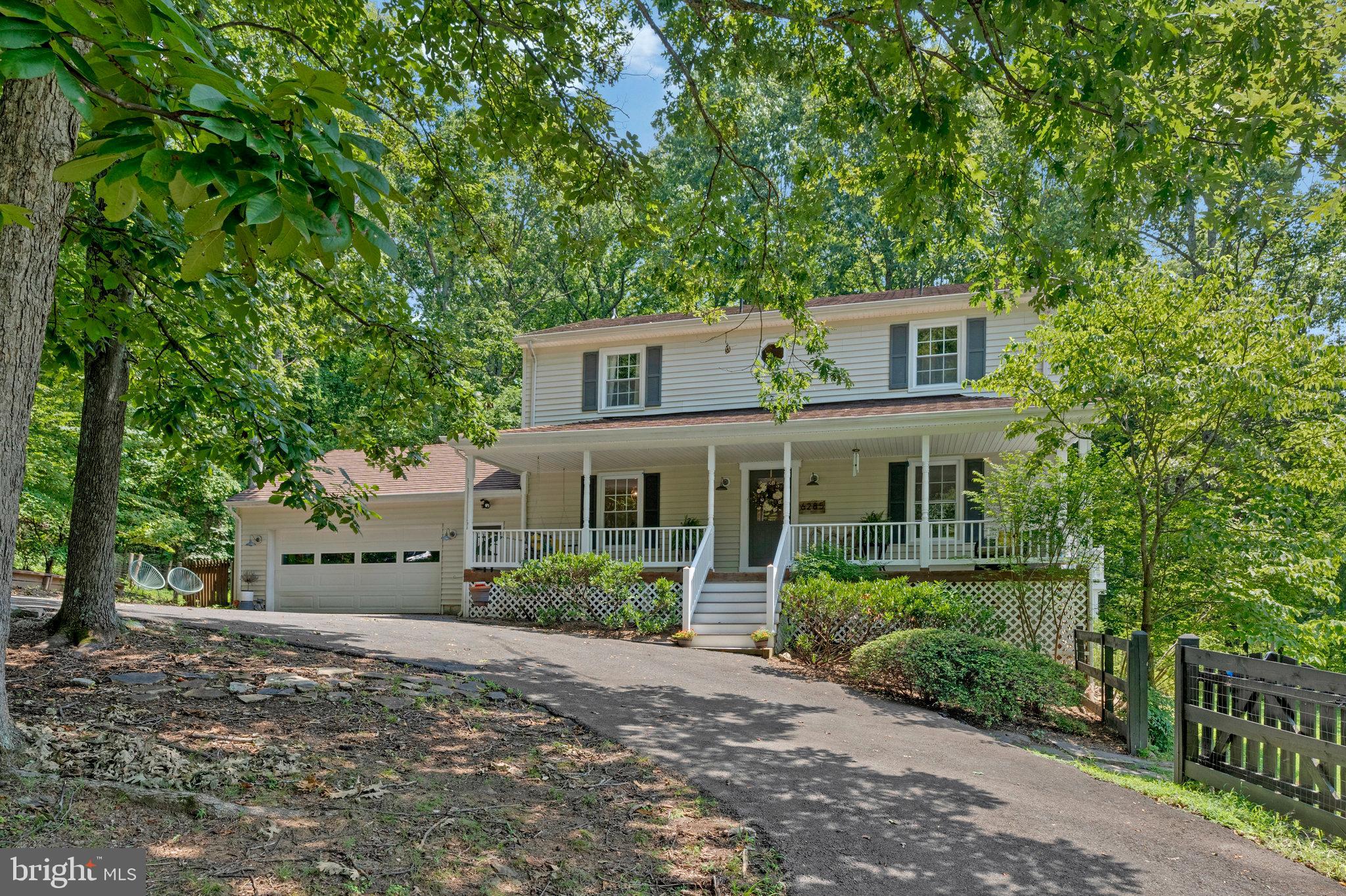 6285 Snowfox Ln