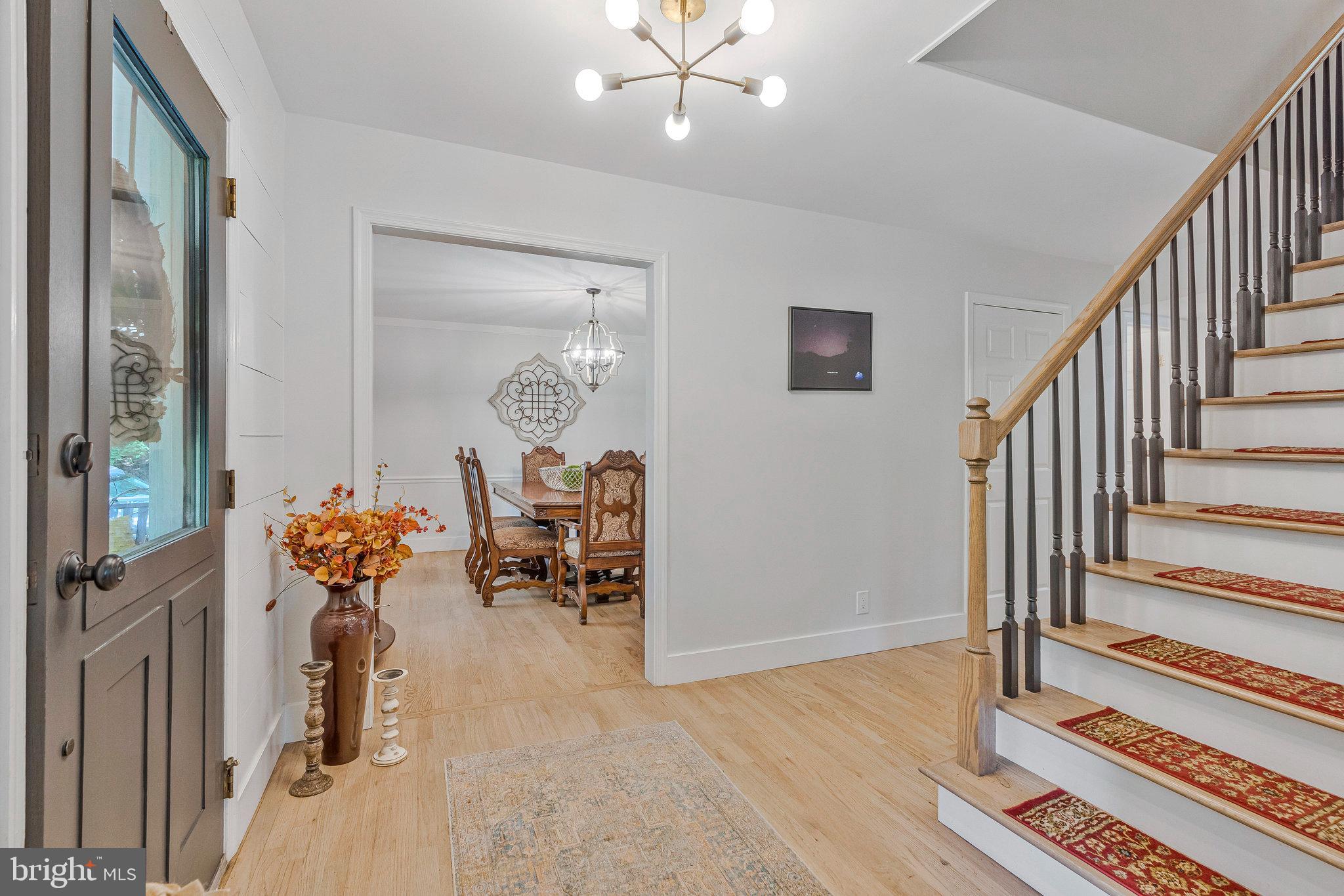 6285 Snowfox Ln