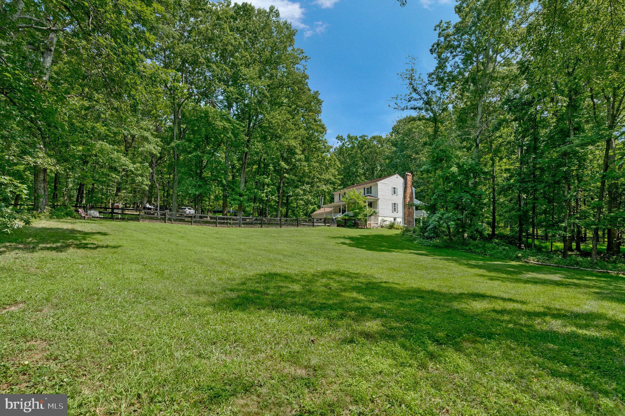 6285 Snowfox Ln