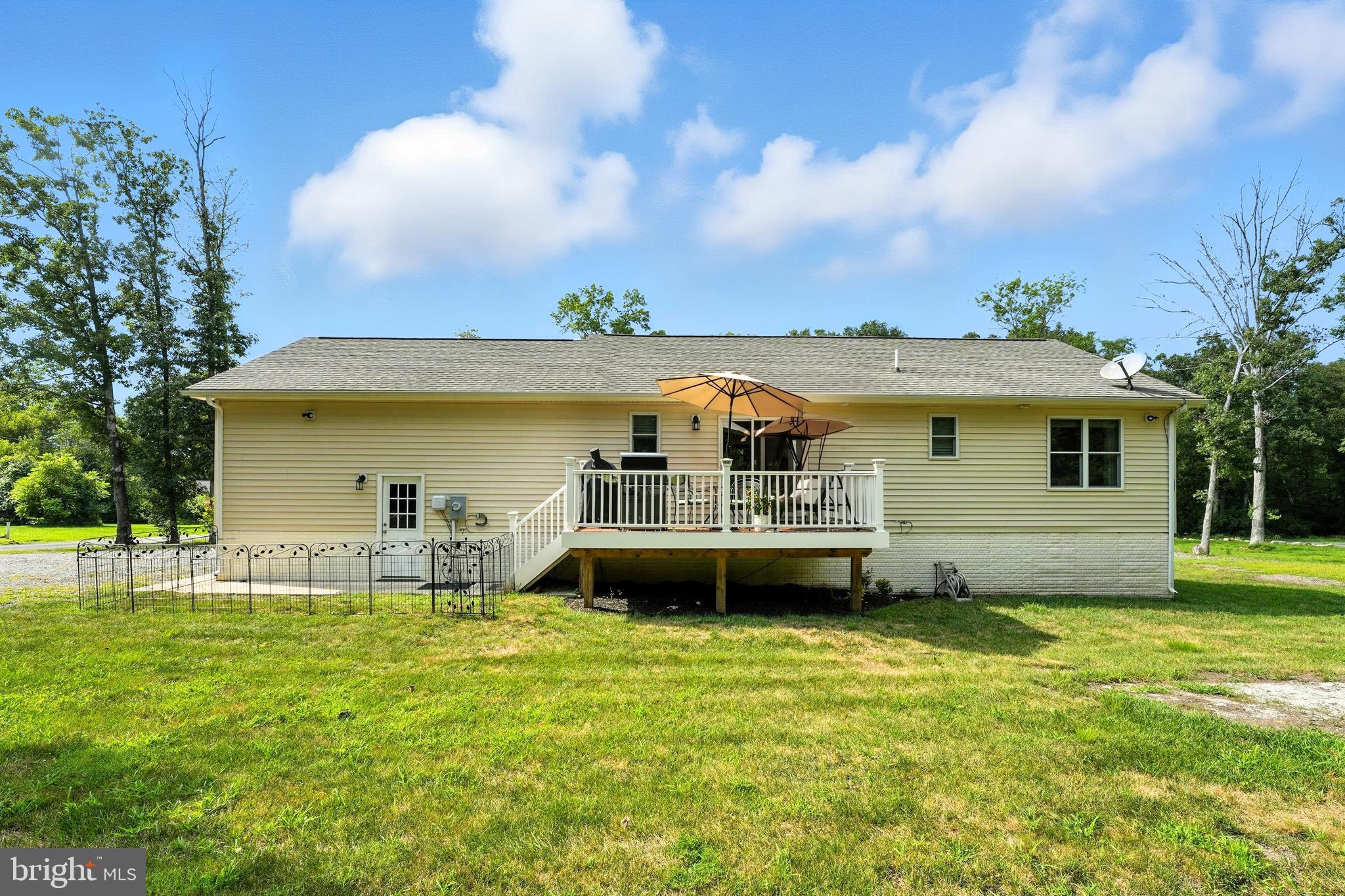12253 DAVIS ROAD