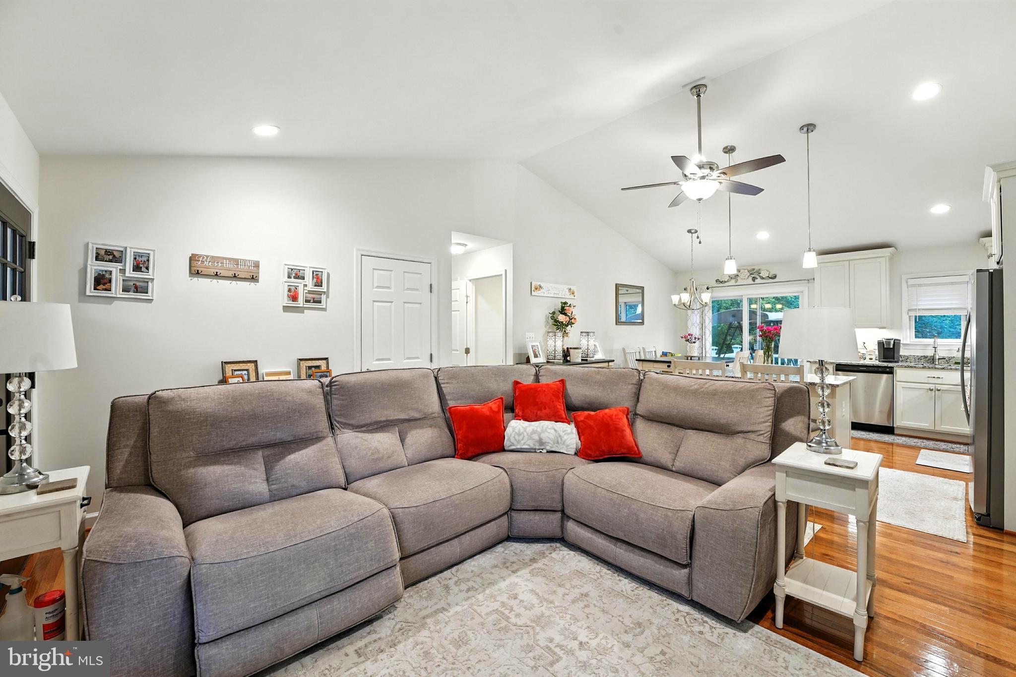 12253 DAVIS ROAD