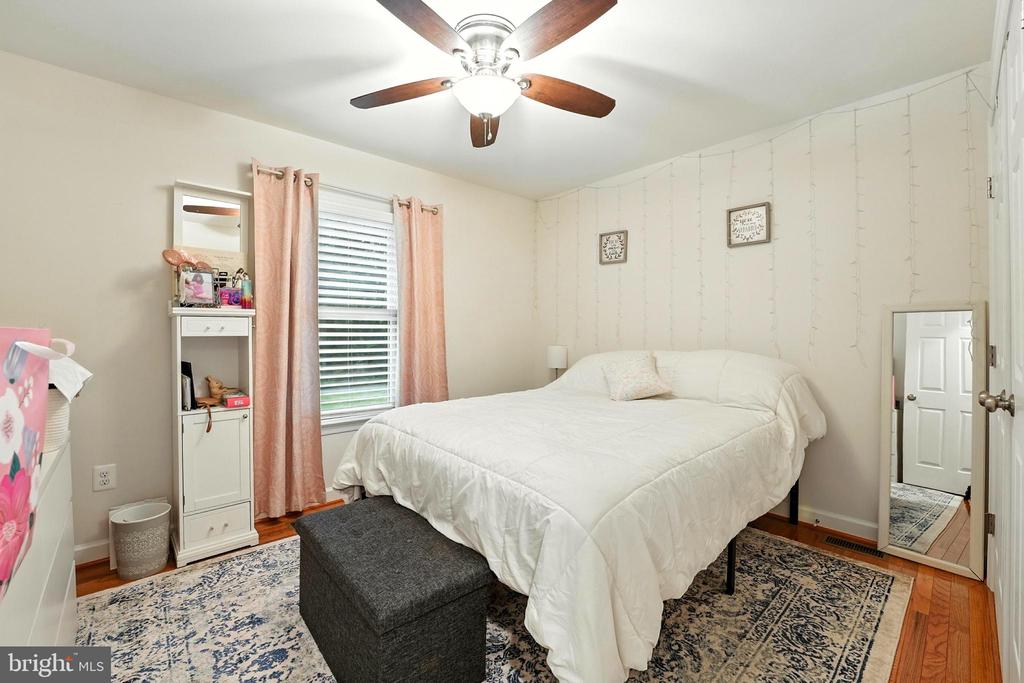12253 DAVIS ROAD