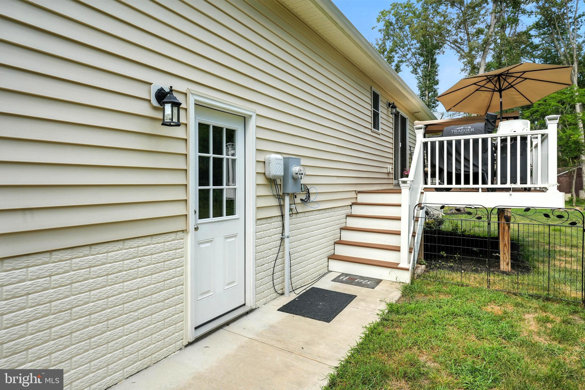 12253 DAVIS ROAD