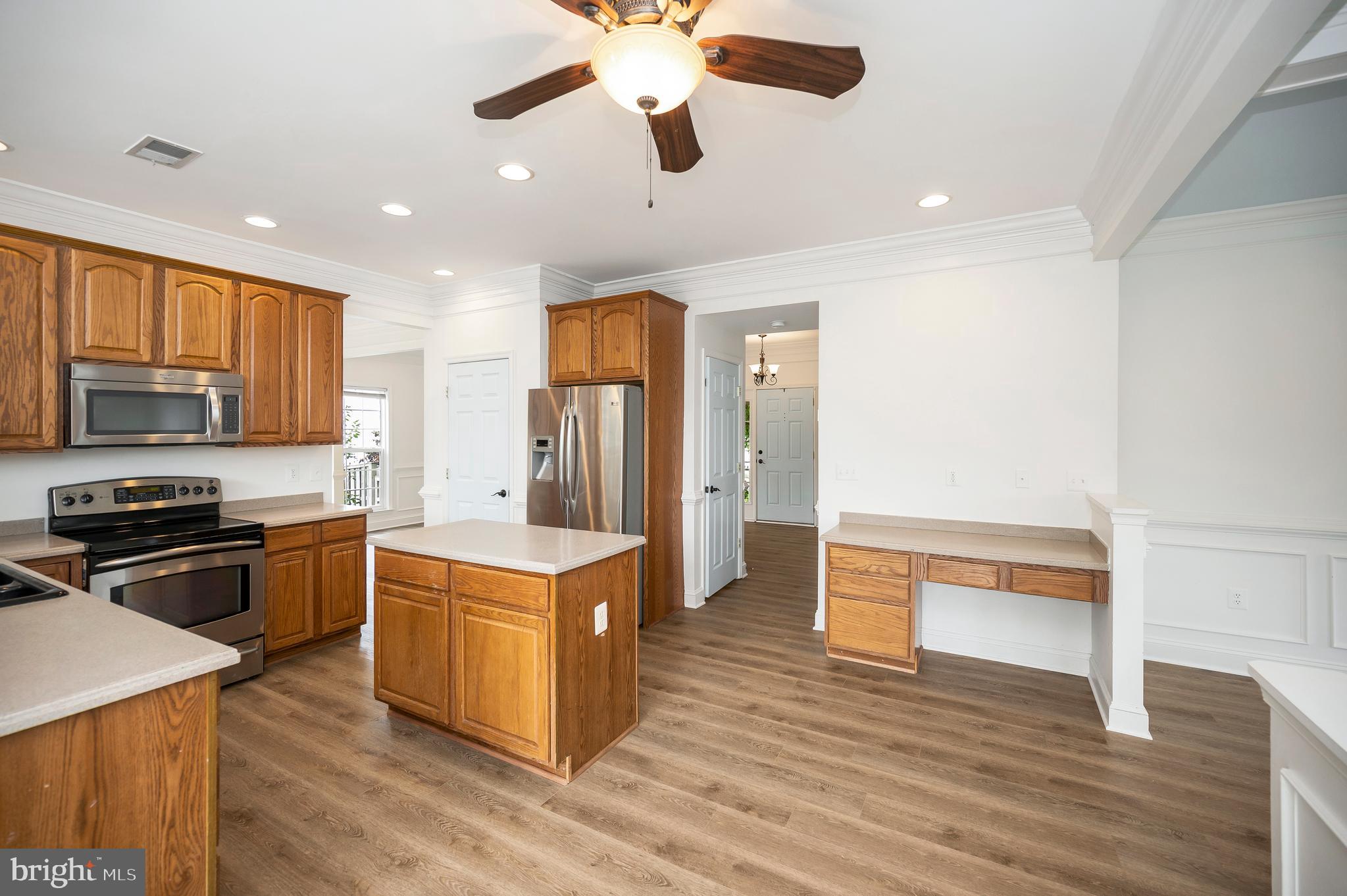 11135 Kira Ct