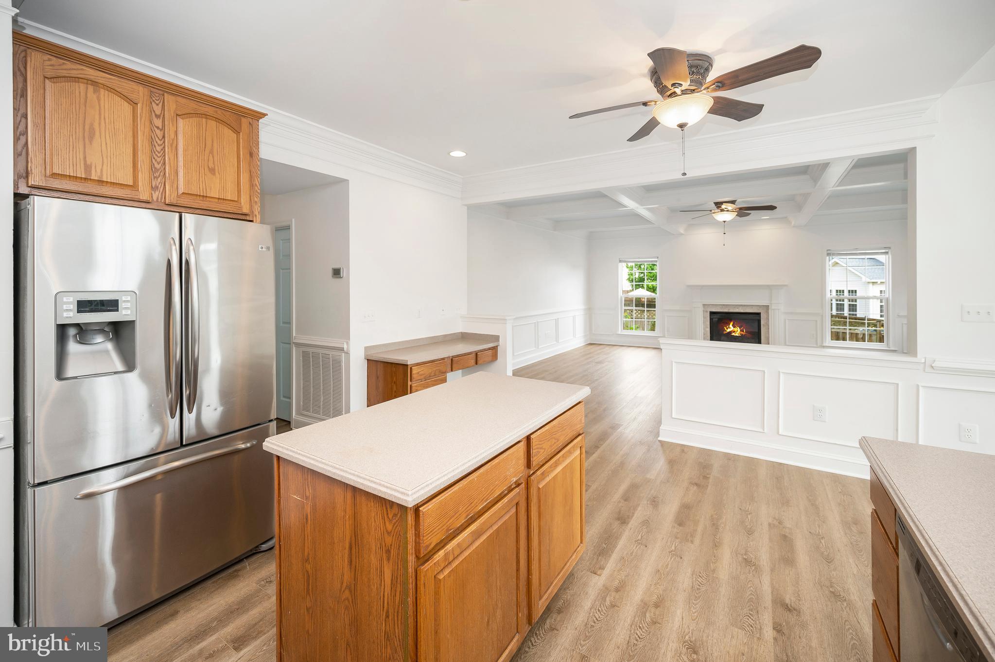 11135 Kira Ct
