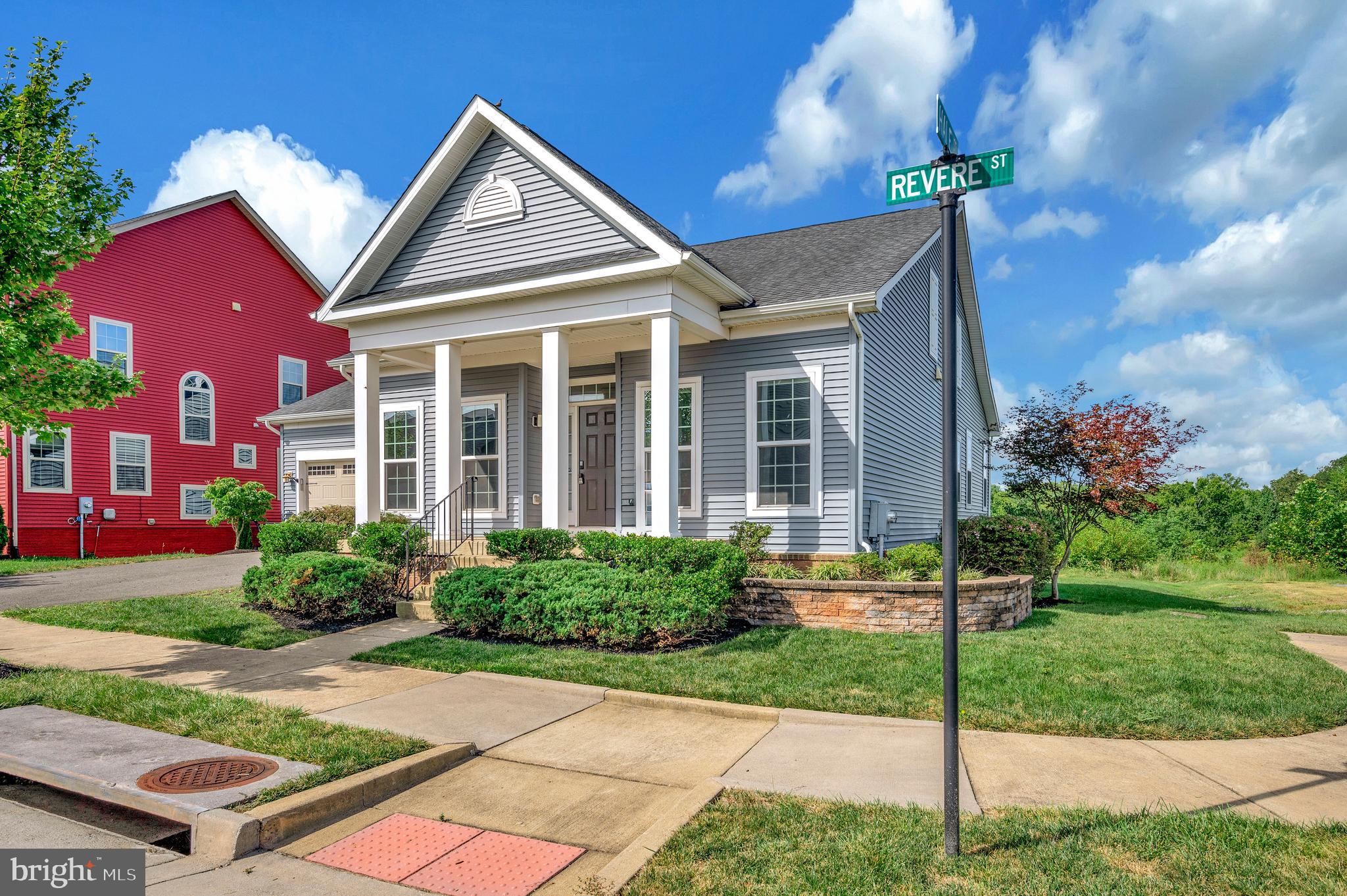 2936 Revere St
