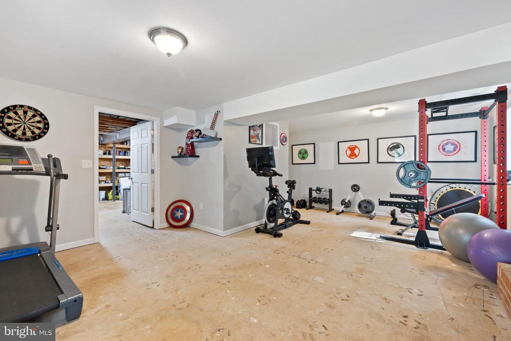 7406 STUART CIRCLE