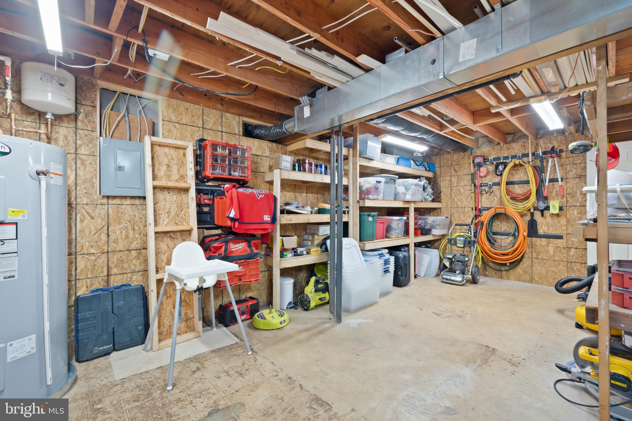 7406 STUART CIRCLE