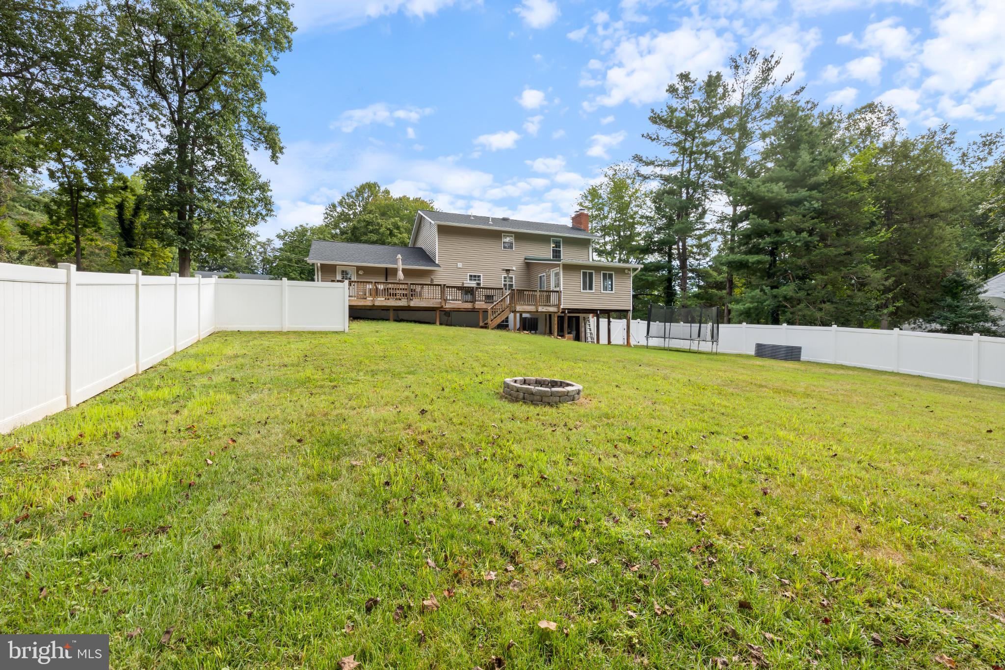 7406 STUART CIRCLE