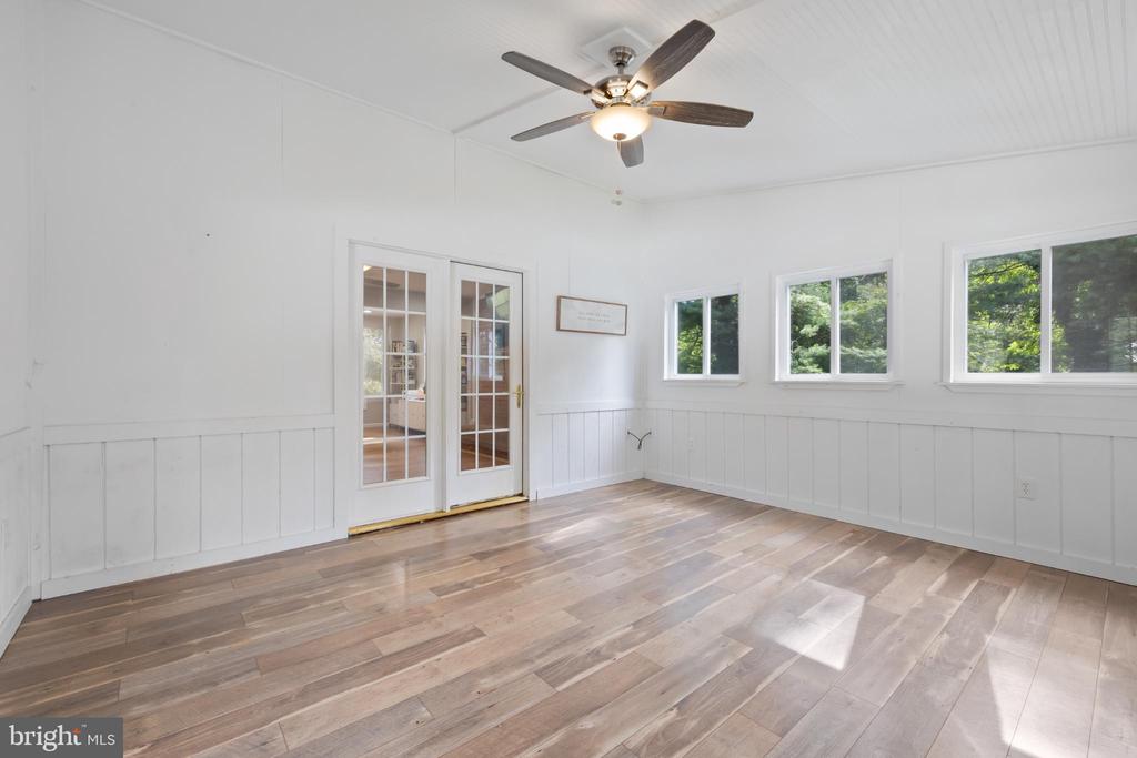 7406 STUART CIRCLE