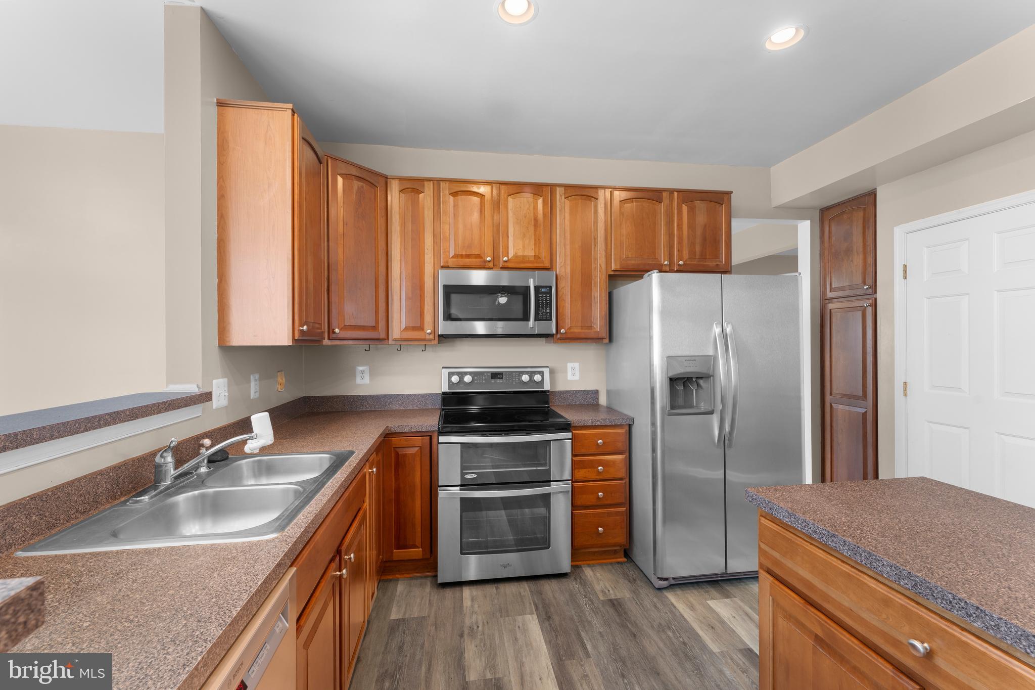 12190 REMLAND COURT