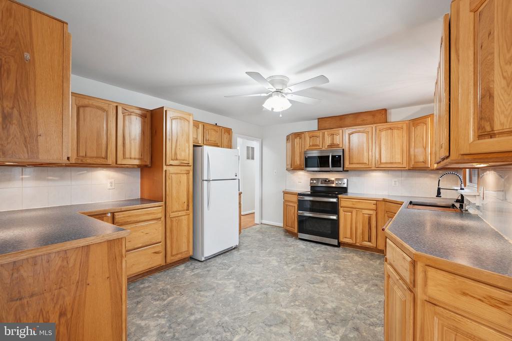 5263 STEWART ROAD