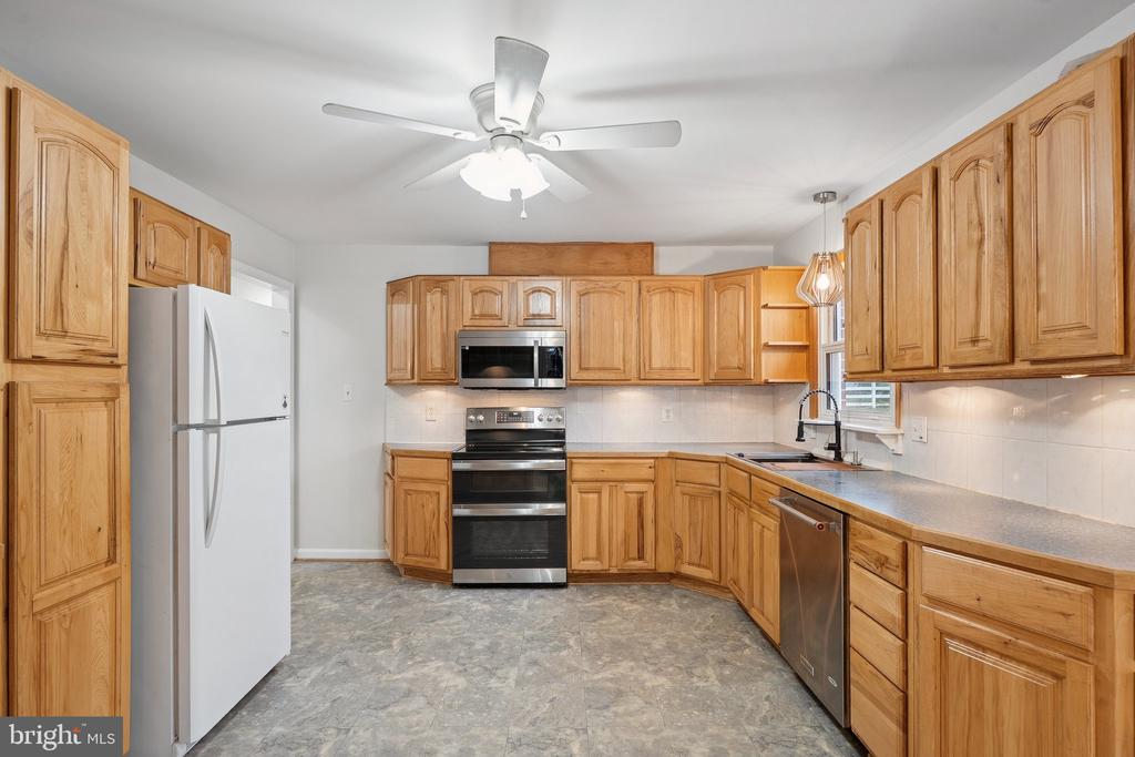 5263 STEWART ROAD