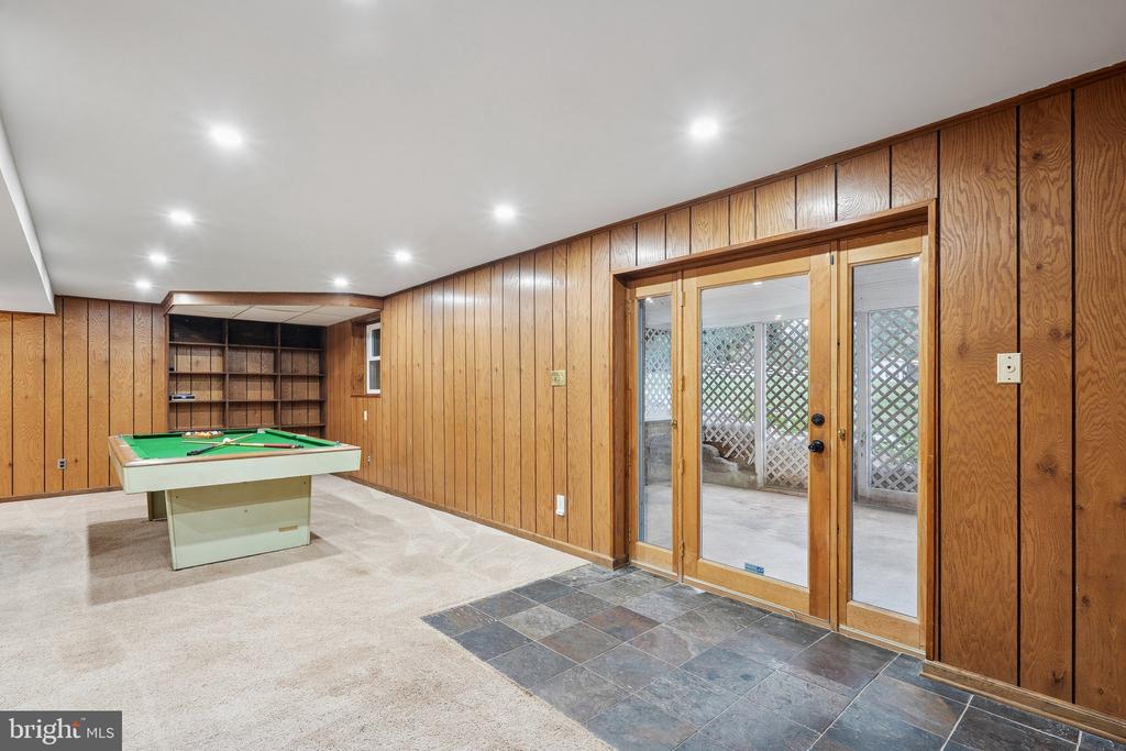 5263 STEWART ROAD