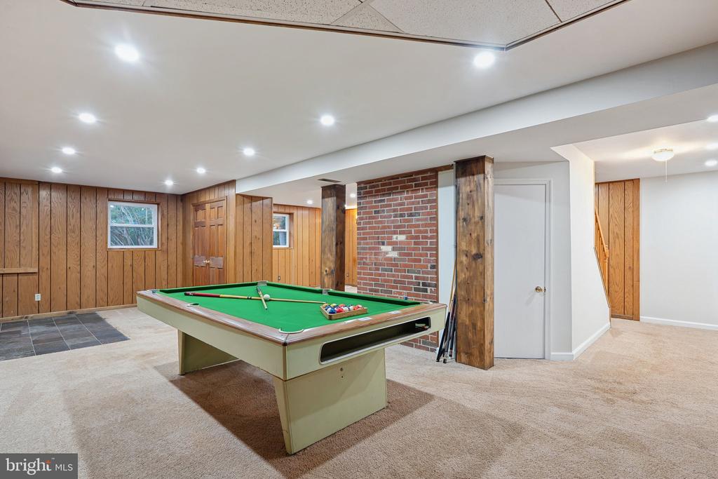 5263 STEWART ROAD