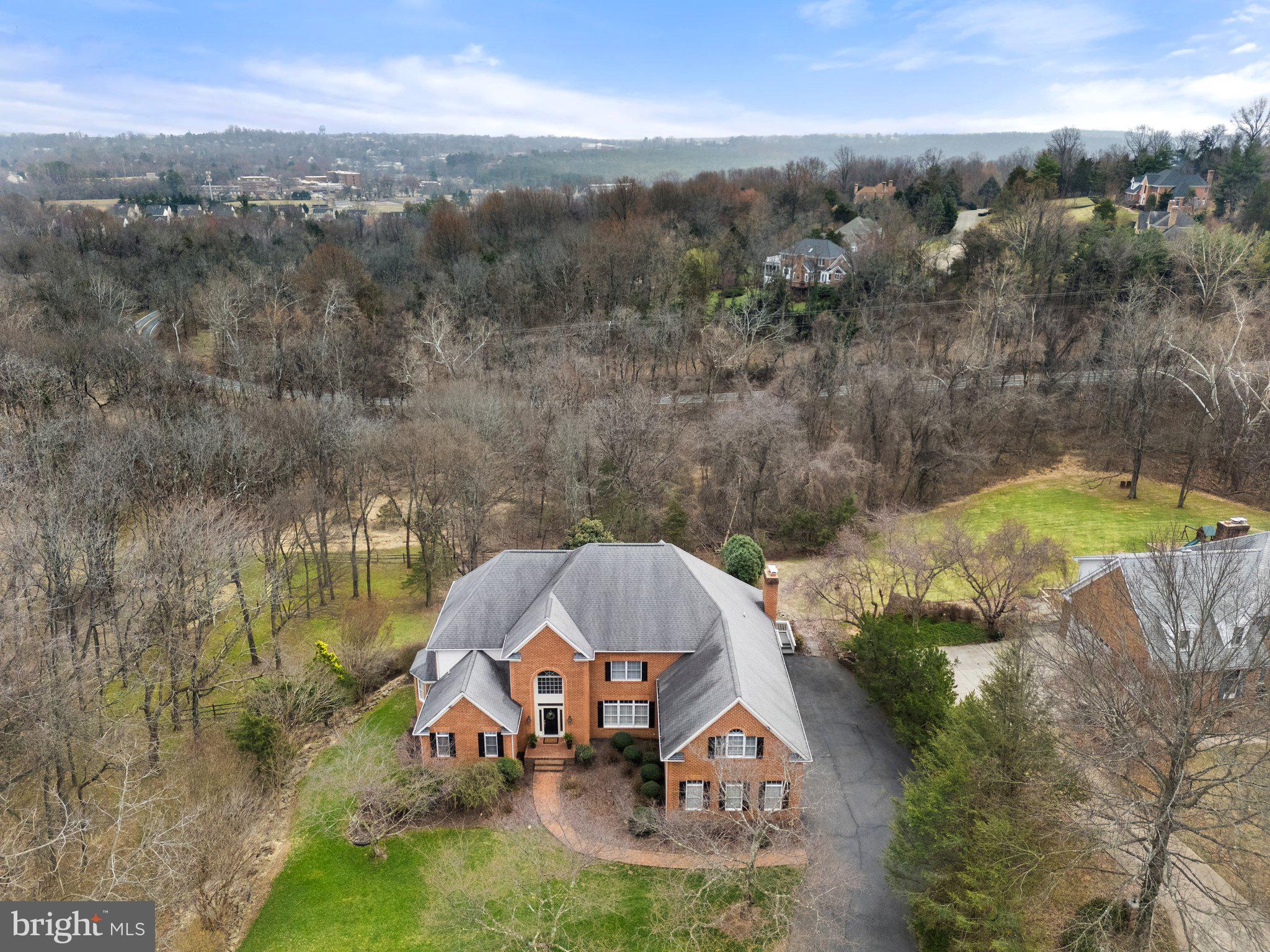 7887 WELLINGTON DRIVE