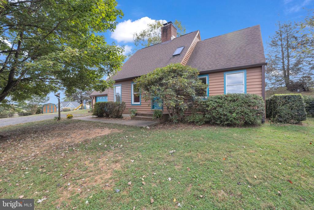 8729 GREEN ROAD