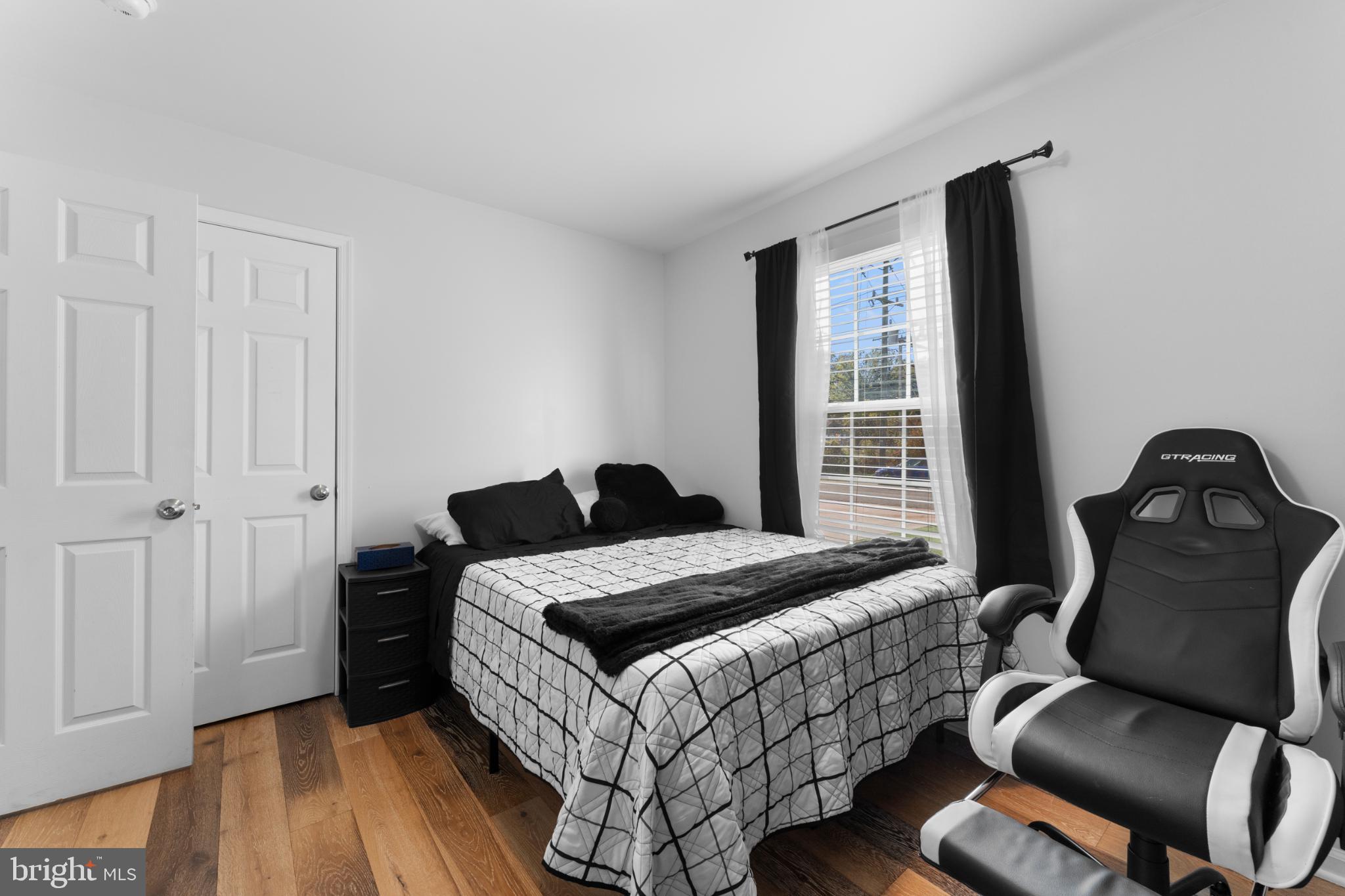 221 LINDEN STREET
