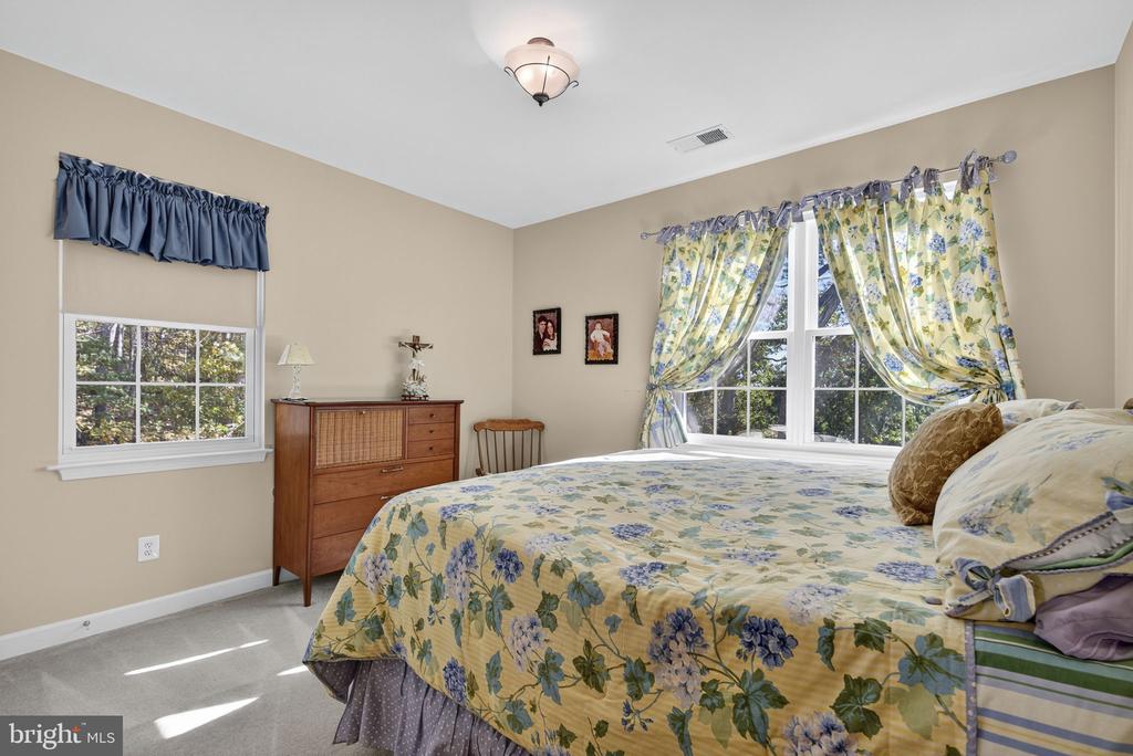 10142 ADA ROAD