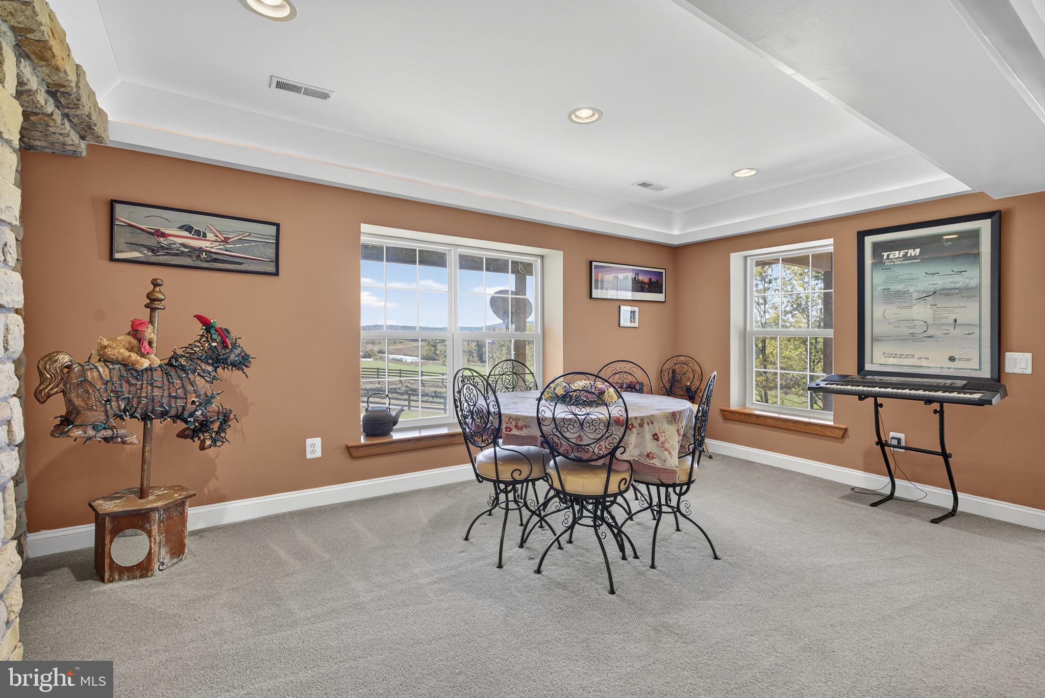 10142 ADA ROAD
