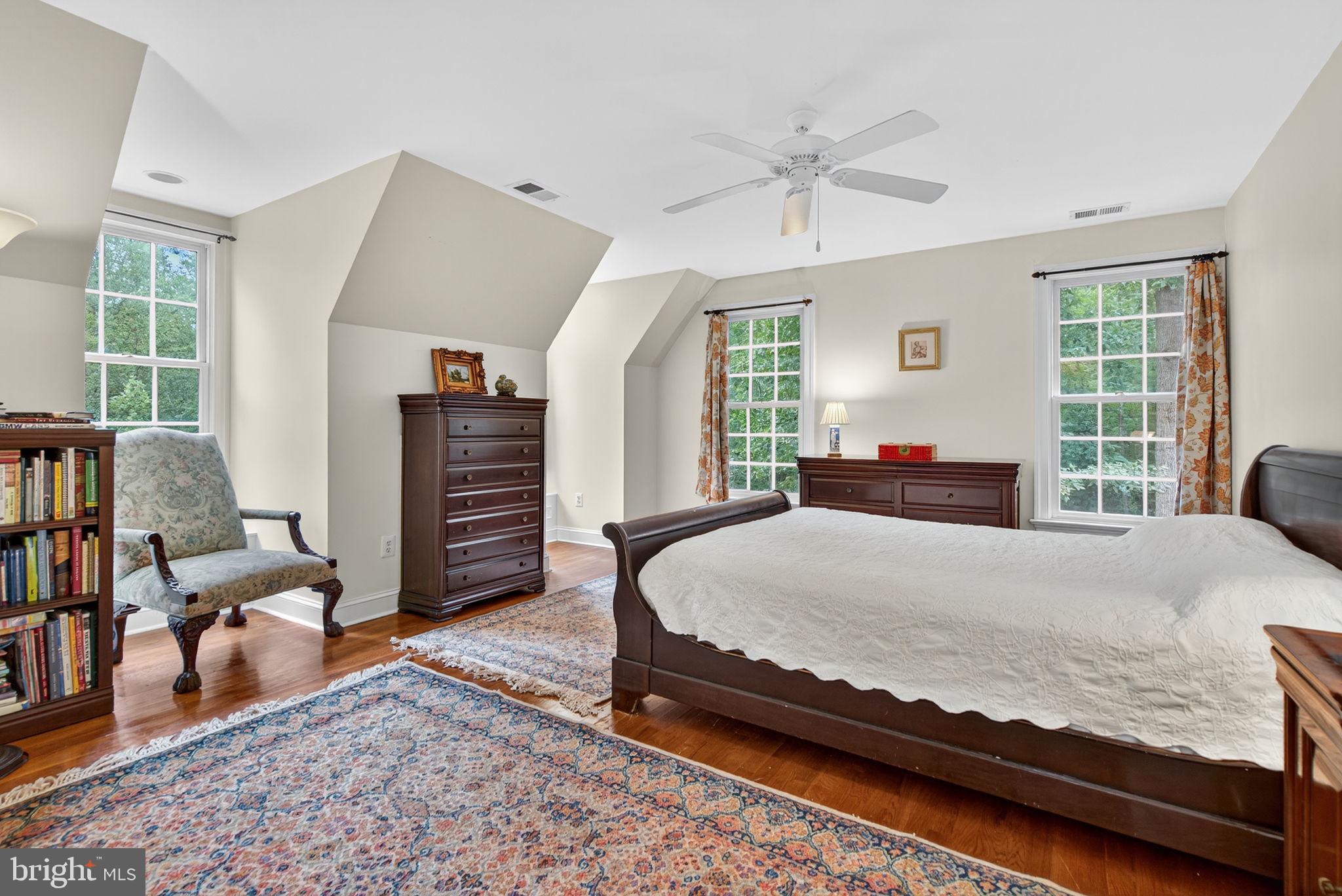 11136 ORLEAN VISTA DRIVE