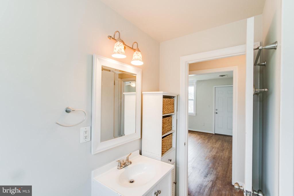 4289 LUNCEFORD LANE