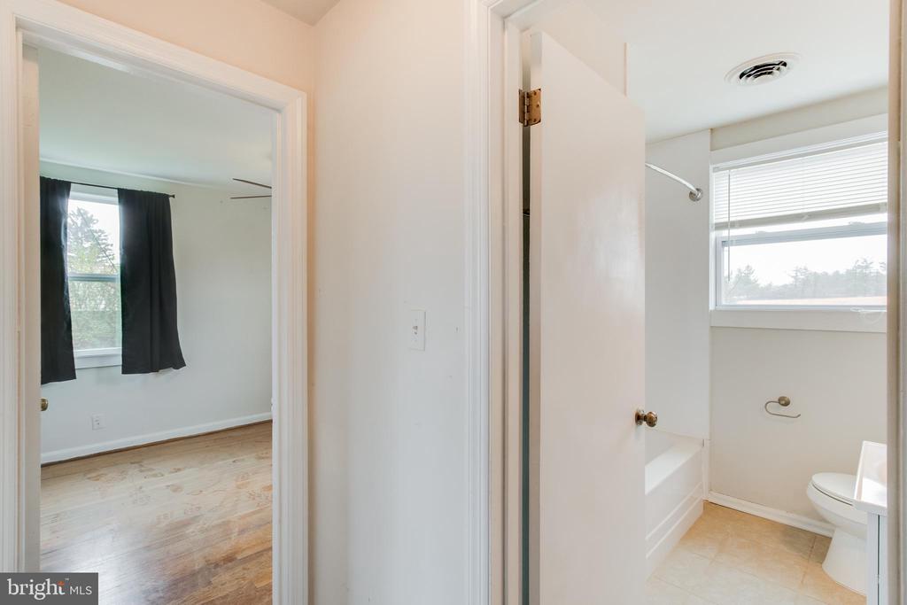 4289 LUNCEFORD LANE