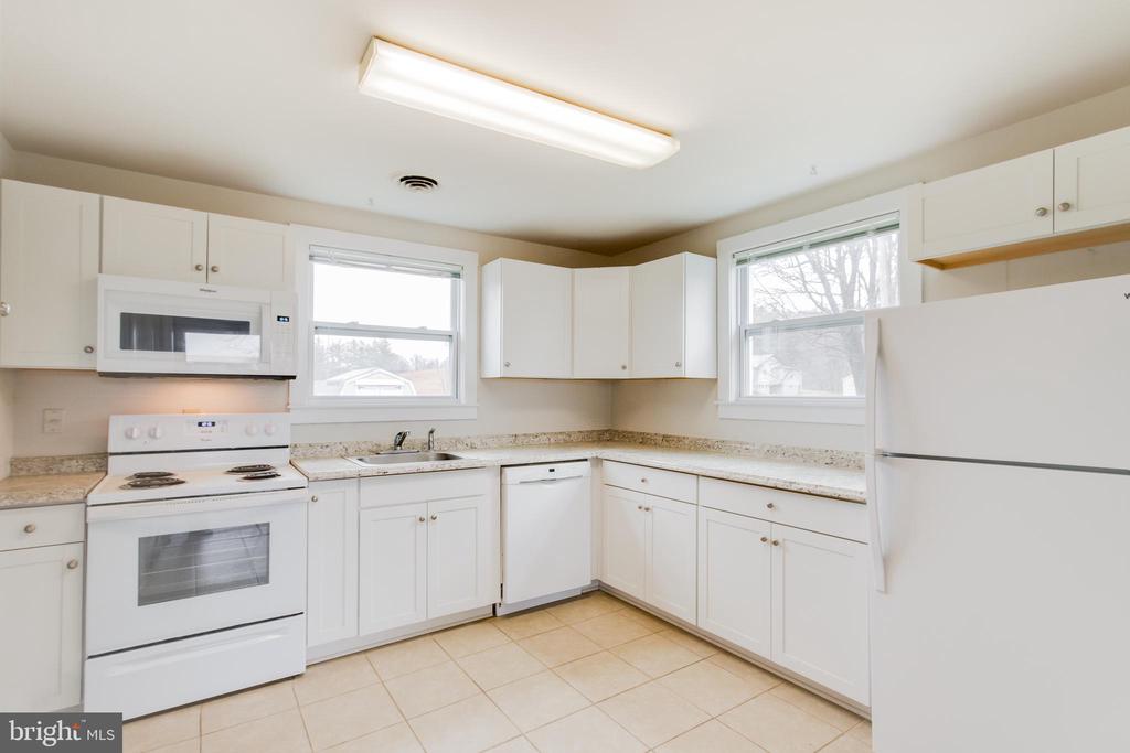 4289 LUNCEFORD LANE