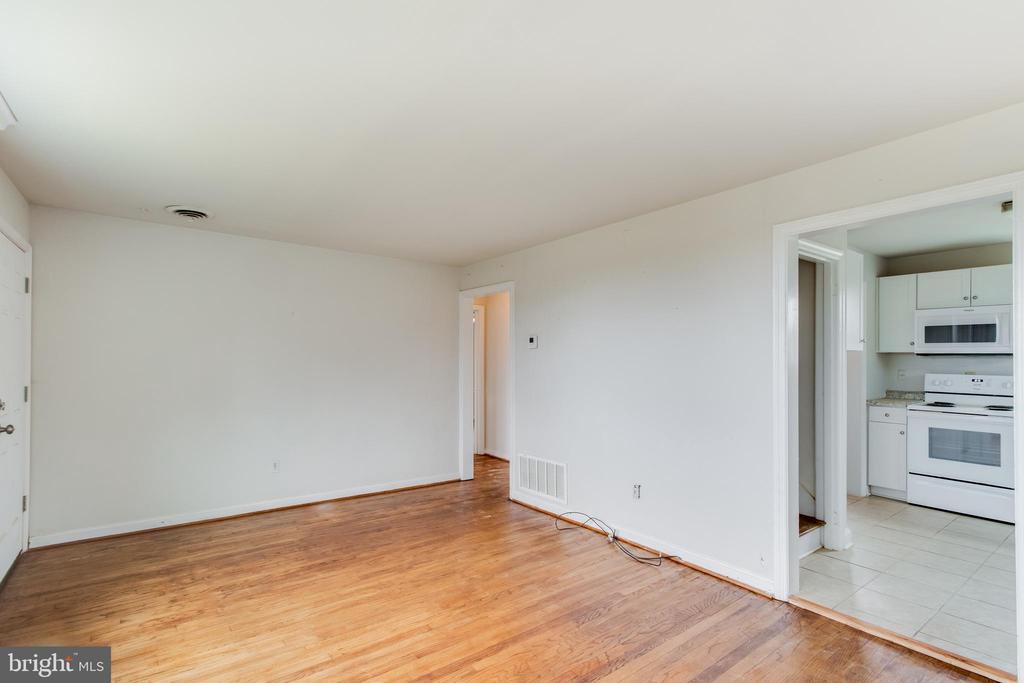 4289 LUNCEFORD LANE