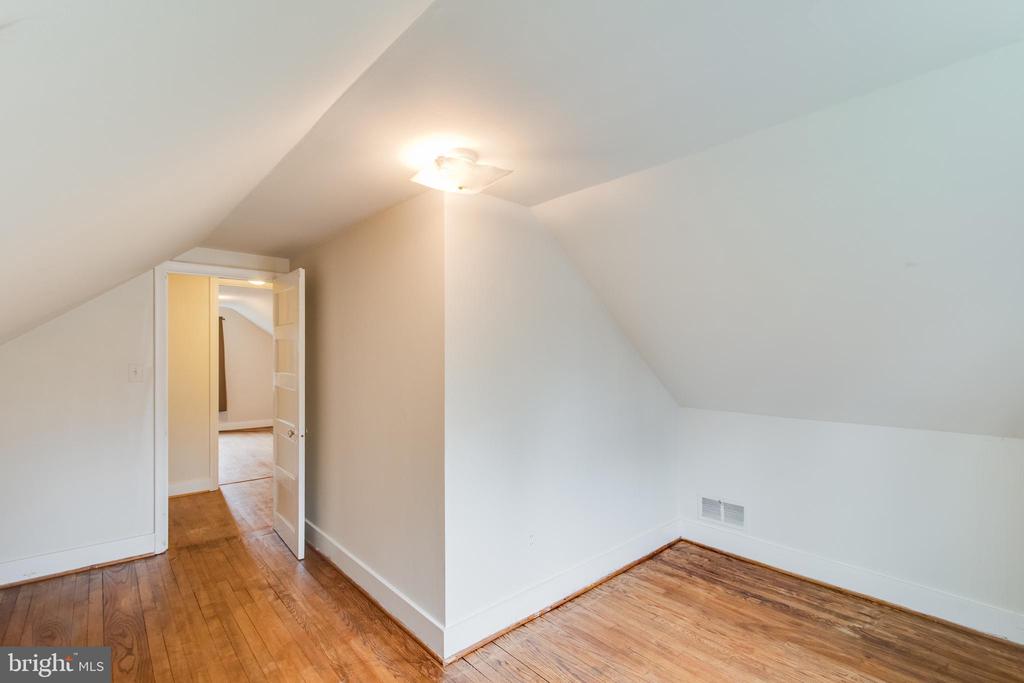 4289 LUNCEFORD LANE
