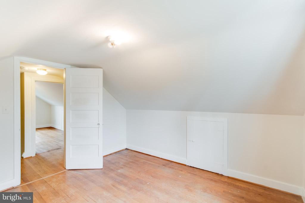 4289 LUNCEFORD LANE