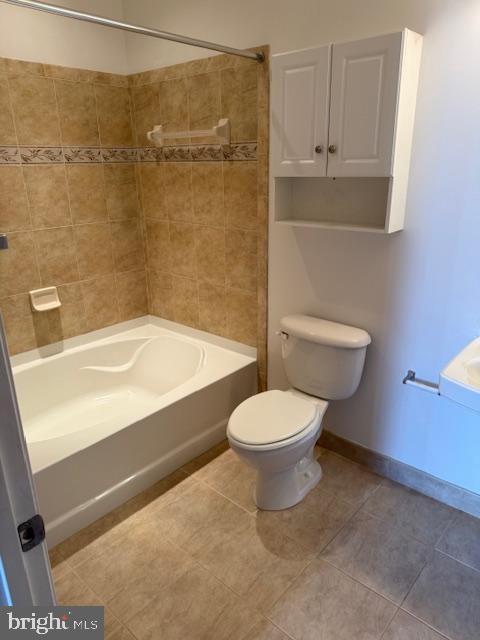 6185 WILLOW PLACE 105