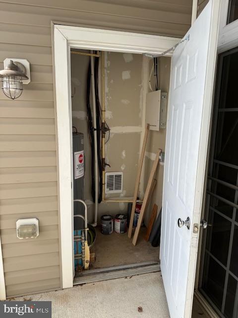 6185 WILLOW PLACE 105