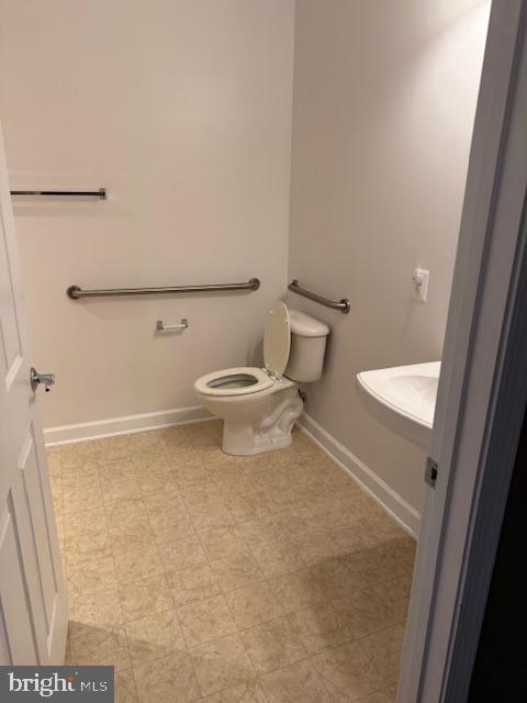 6185 WILLOW PLACE 105