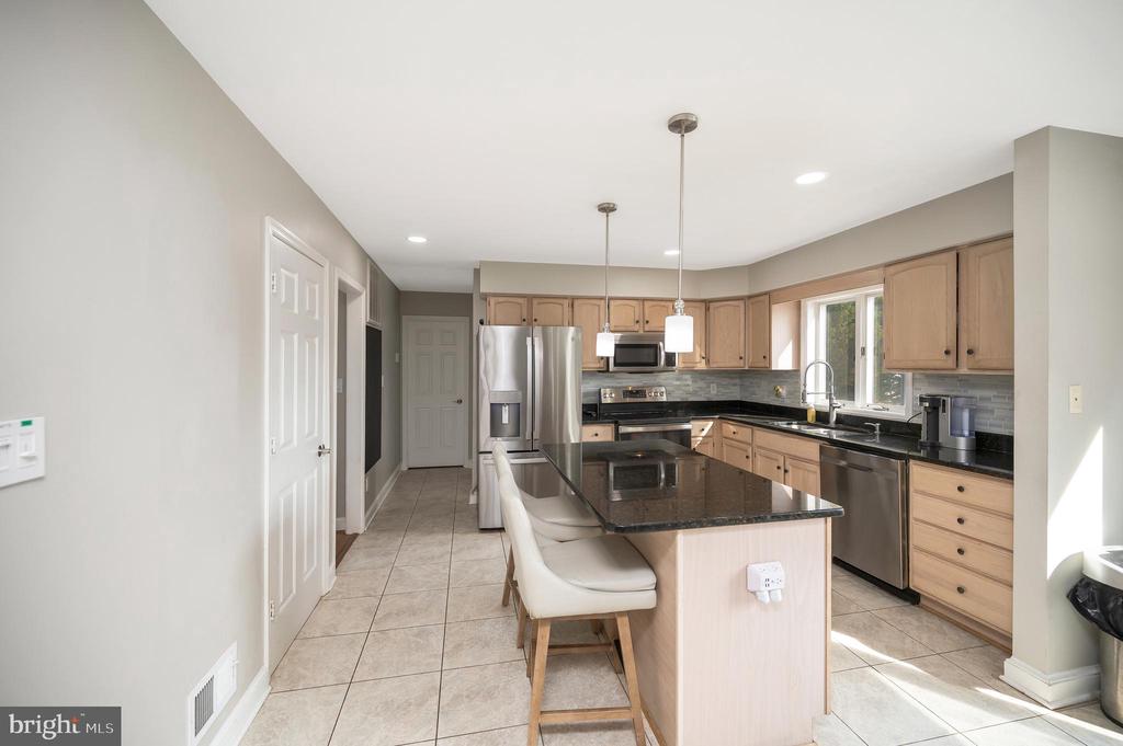 7129 CAVALRY DRIVE