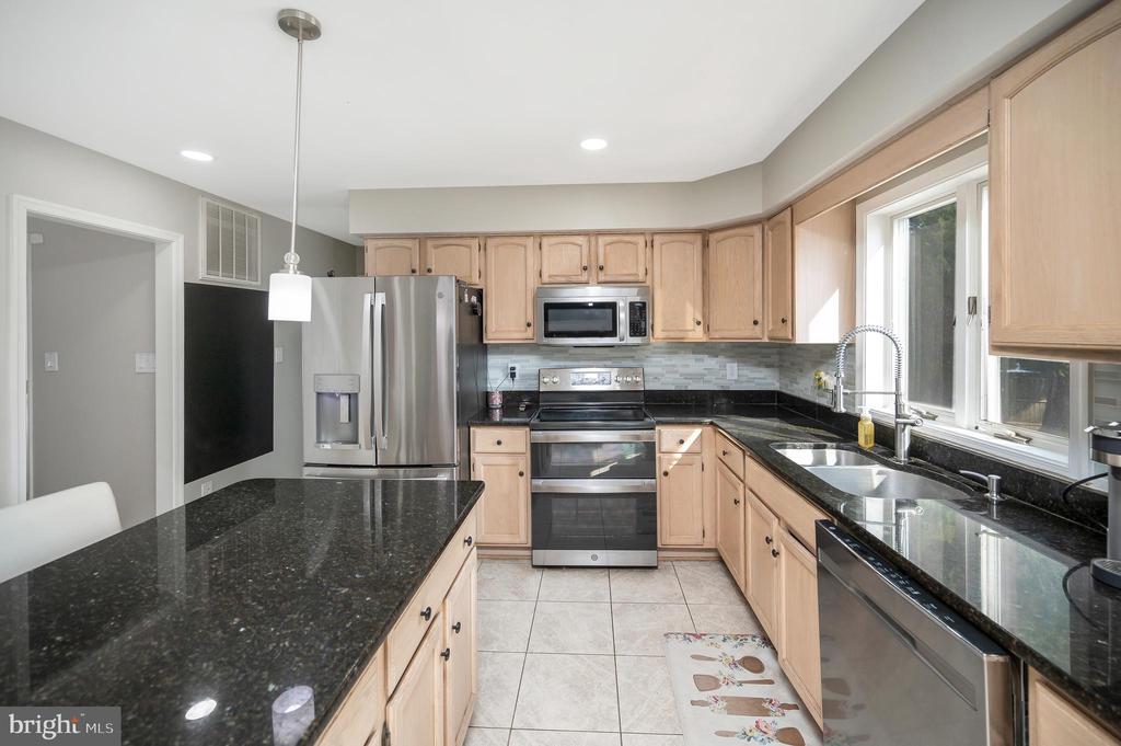 7129 CAVALRY DRIVE