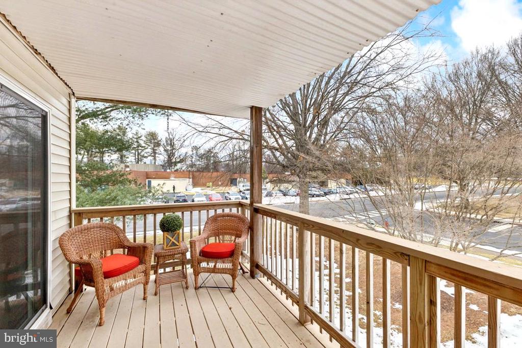 219 FERNWOOD PLACE 219B