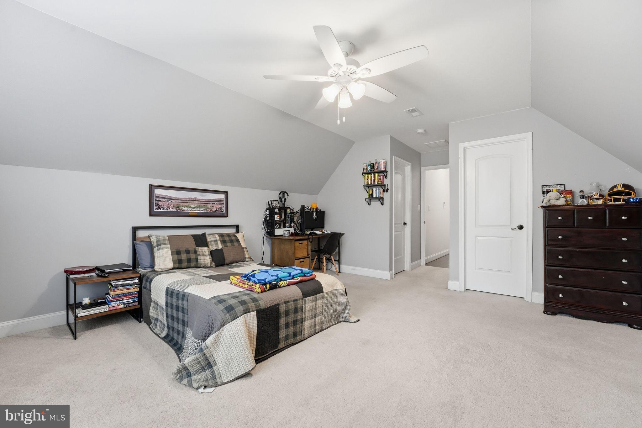 9454 PINEY MOUNTAIN ROAD
