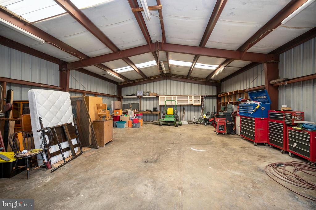 5823 SUMERDUCK ROAD
