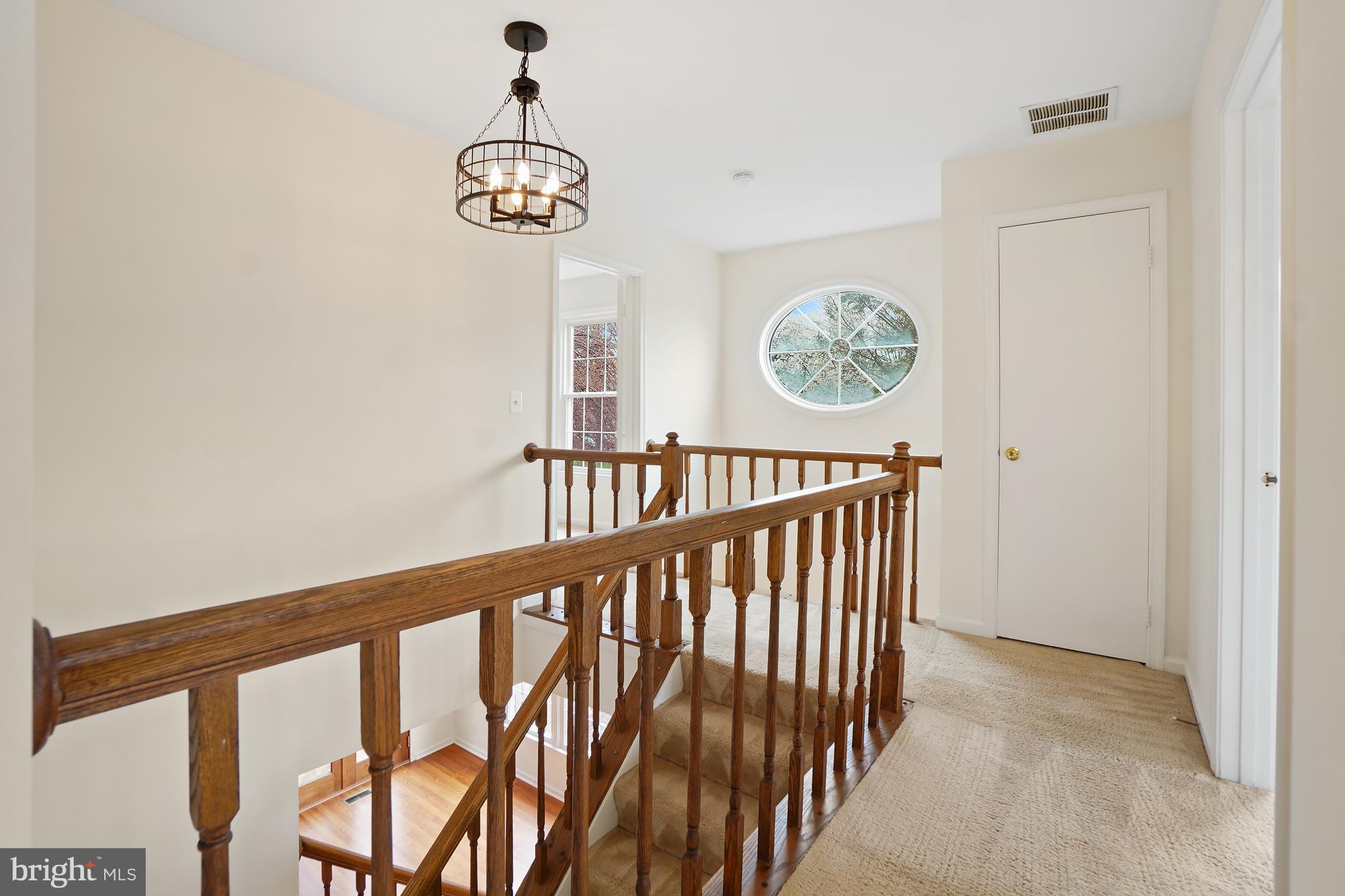 746 ARBOR COURT
