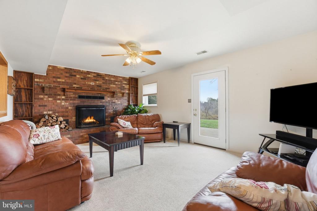 4051 RINGWOOD ROAD