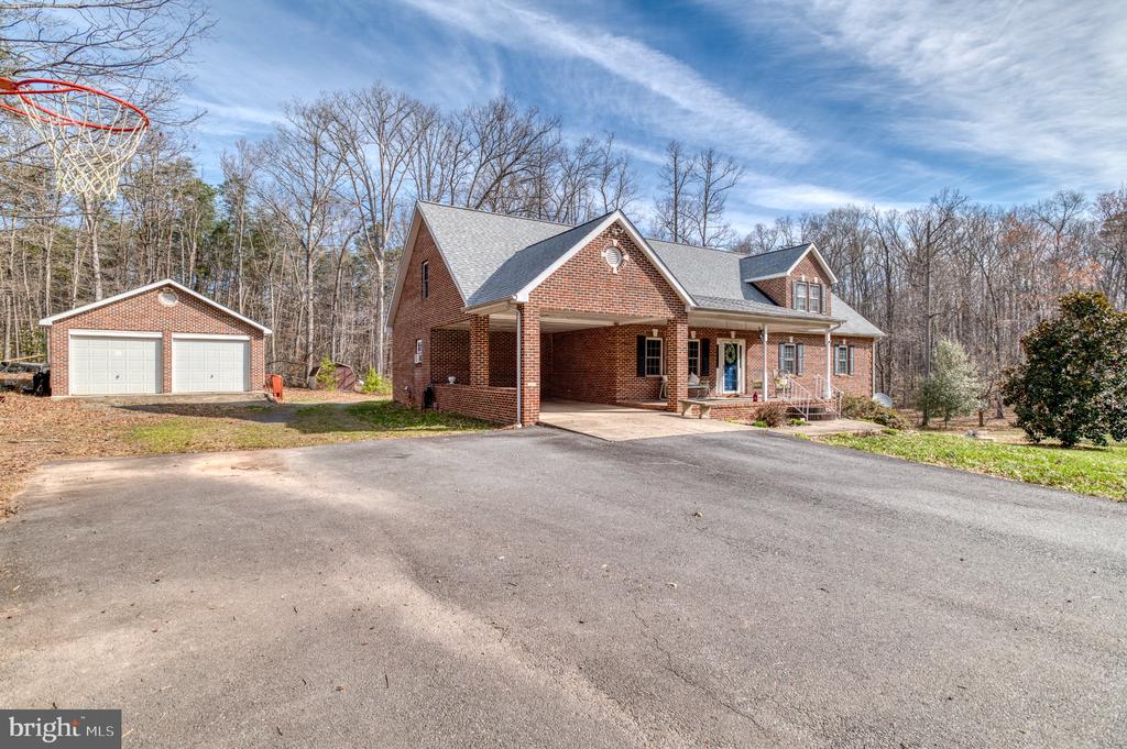 3220 COURTNEY SCHOOL ROAD