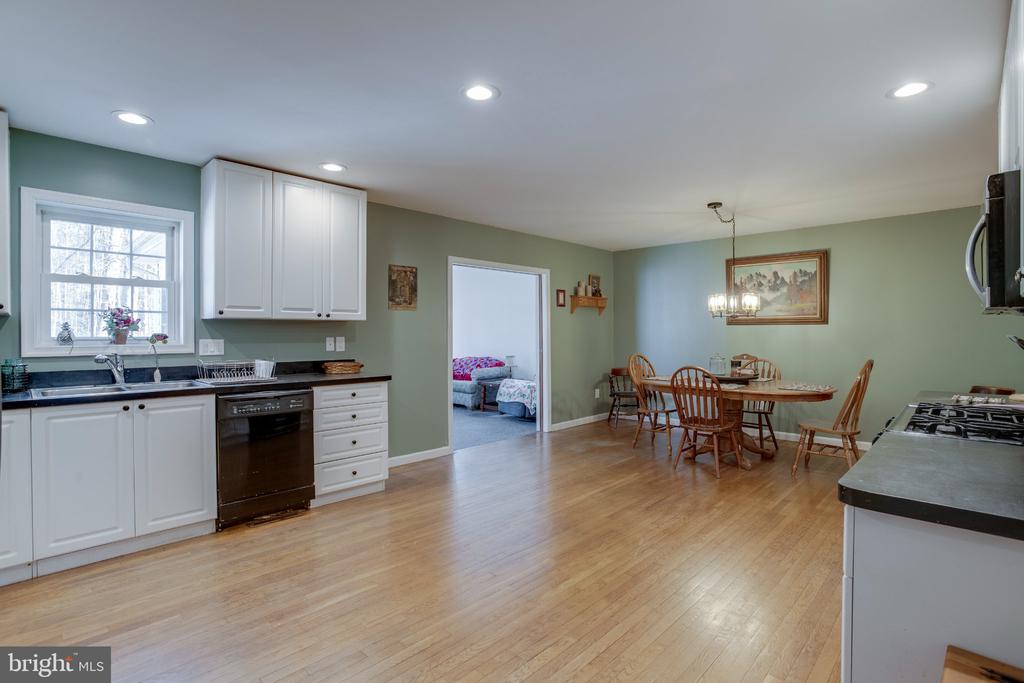 3220 COURTNEY SCHOOL ROAD