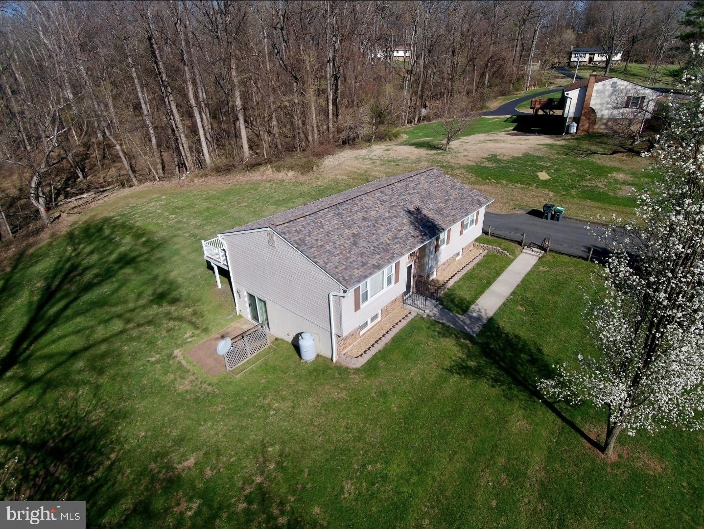 5632 RED MAPLE COURT