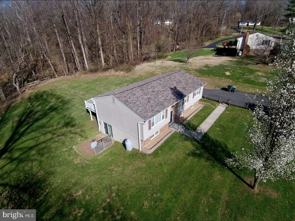 5632 RED MAPLE COURT