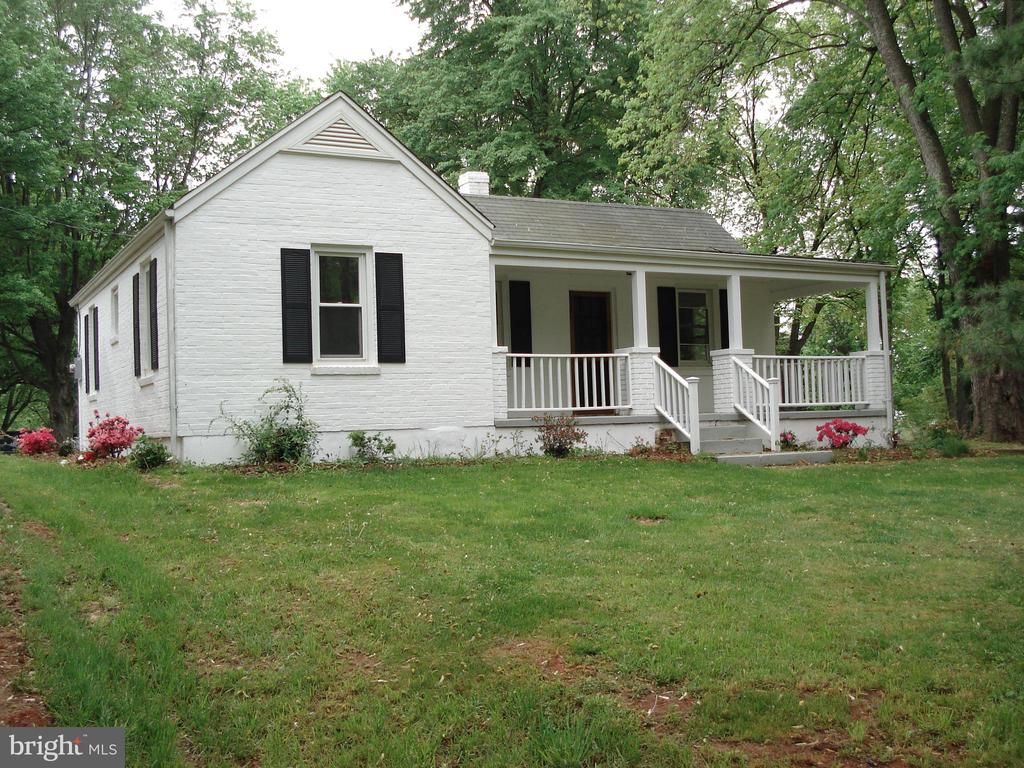 4009 GRACELAND