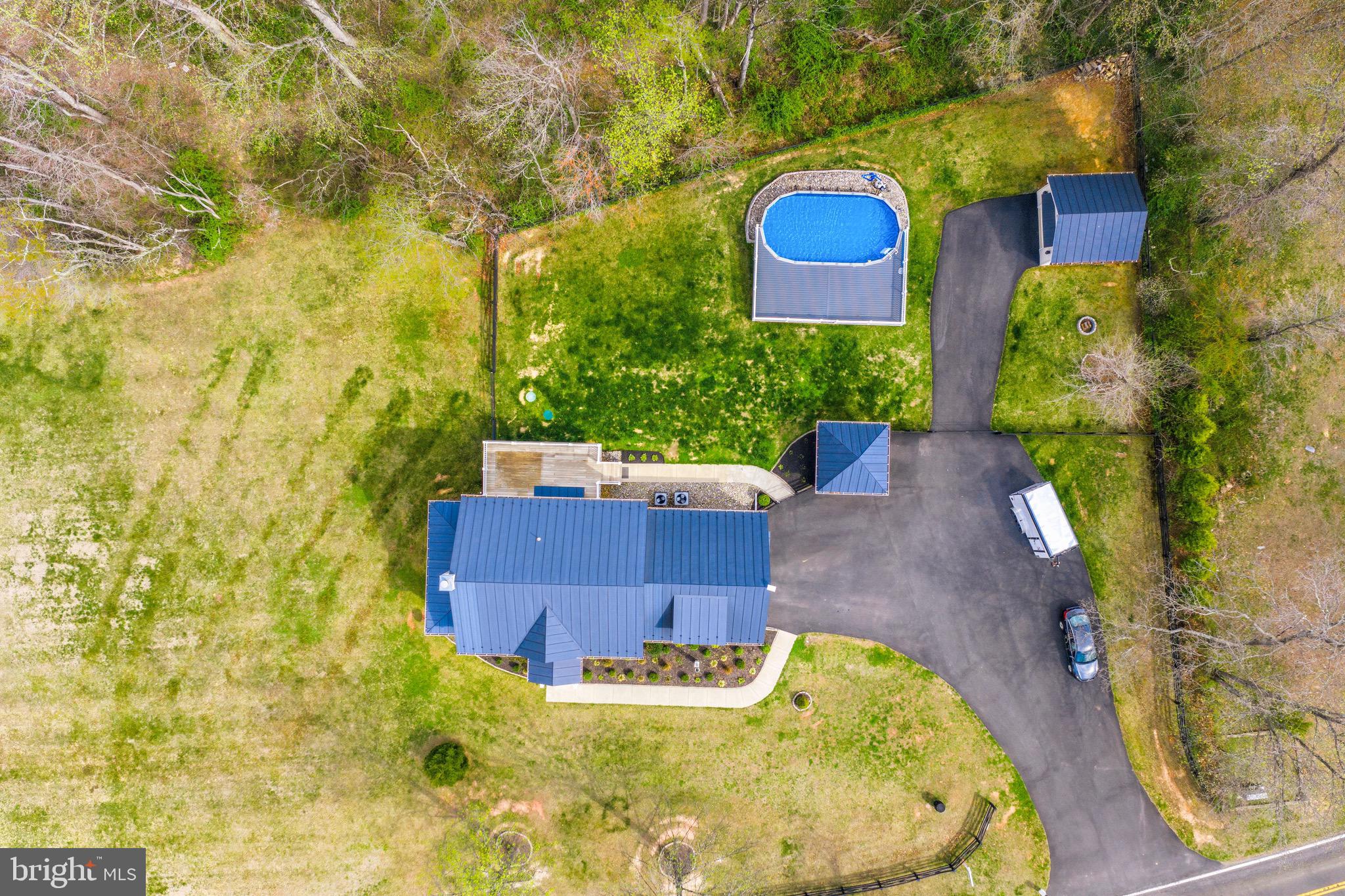 7135 LEEDS MANOR ROAD