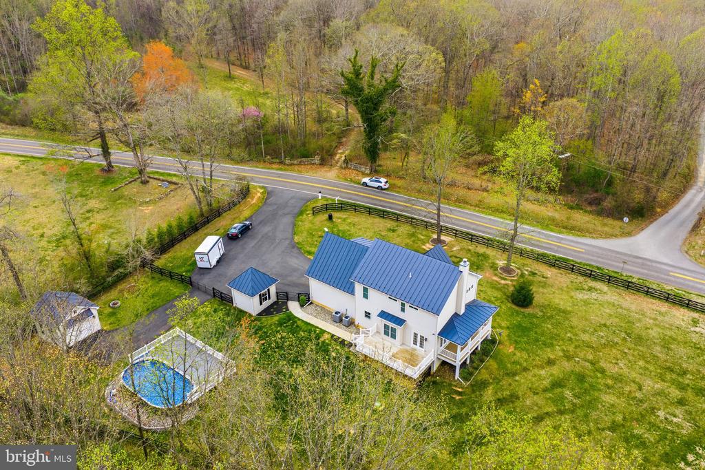 7135 LEEDS MANOR ROAD