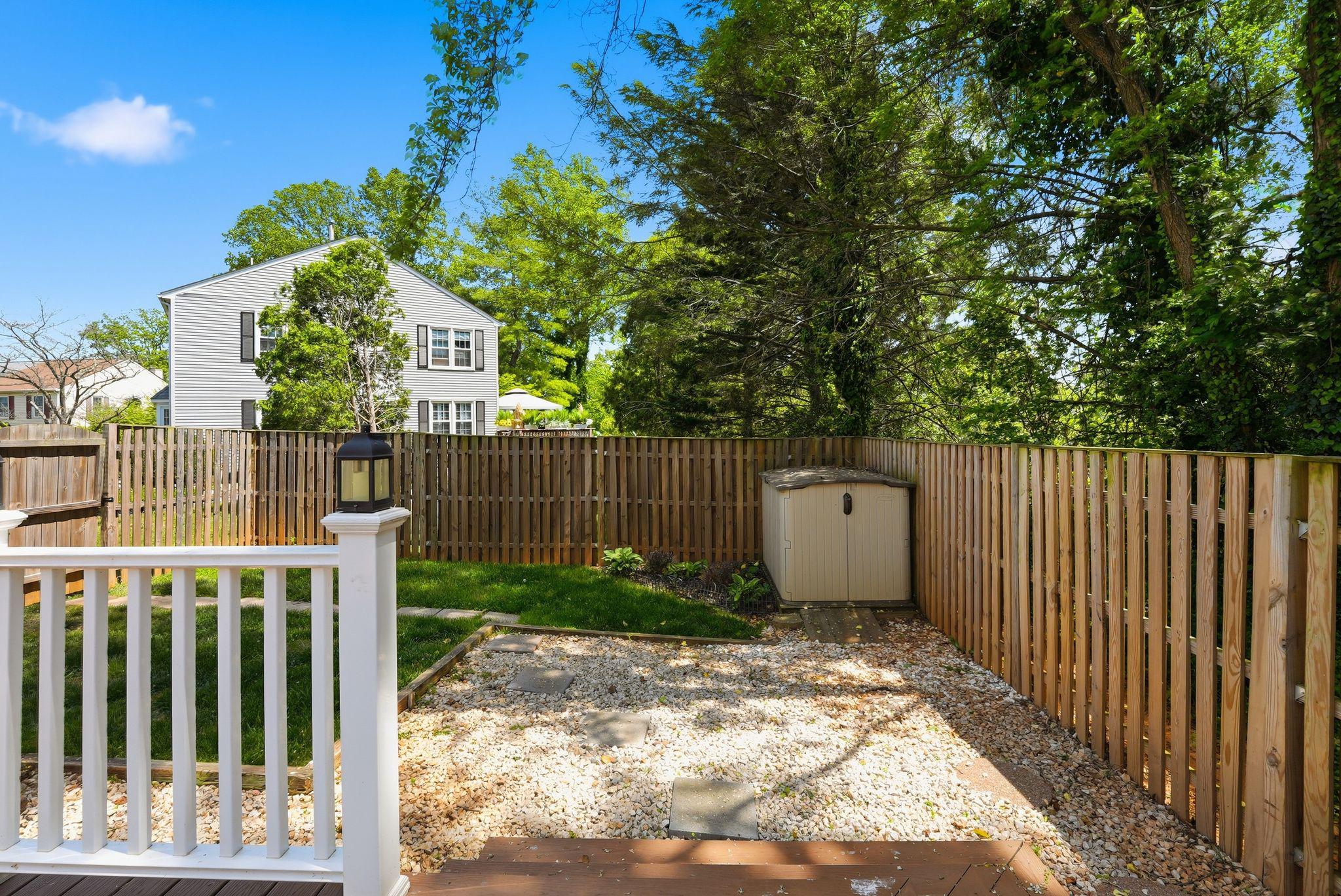 719 ARBOR COURT