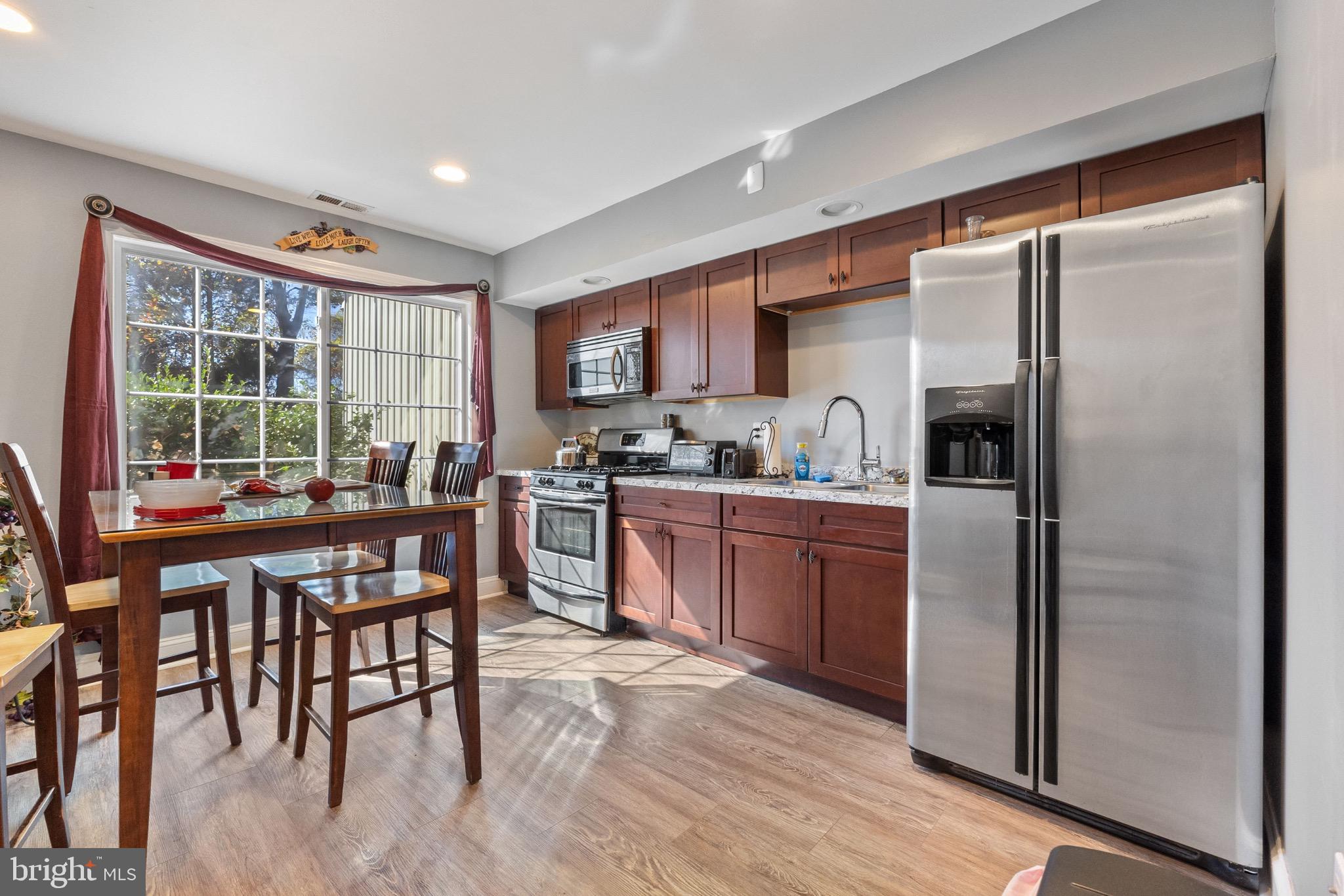 7185 BURKE LANE